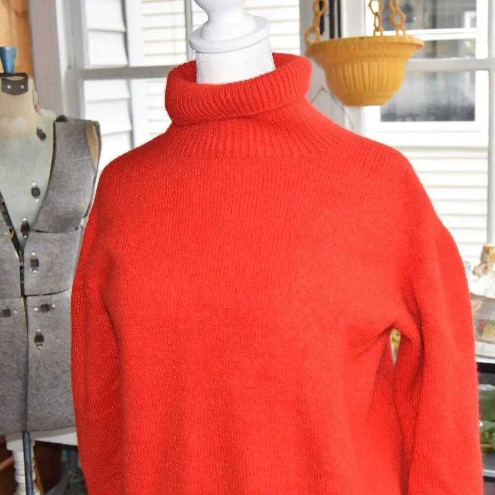 Vintage Heavy Wool Turtleneck Sweater Red Orange Knit Pullover Womens Medium